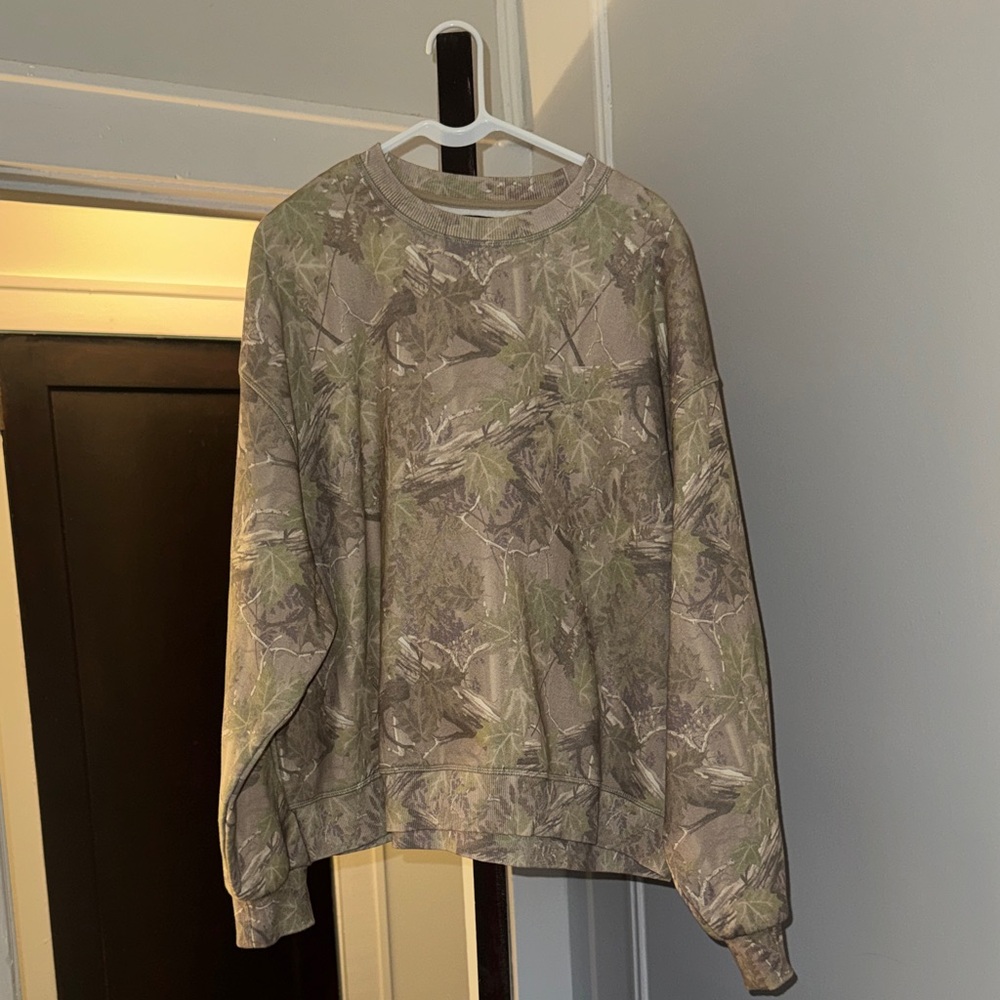 PacSun Men's Camo Crewneck Sweatshirt in Olive and Taupe